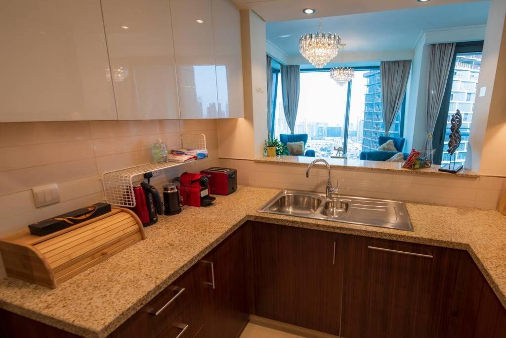 First Class 3Br With Full Burj Khalifa And Fountain View Dubai Esterno foto